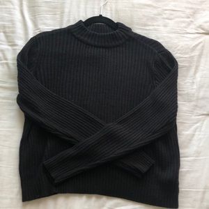 crew neck sweater